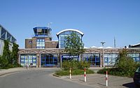 Flugplatz Bremerhaven-Luneort (Empfangshalle).jpg