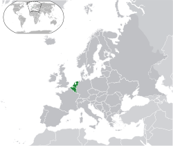 Location of  Benelux  (dark green)on the European continent  (dark grey)  —  [Legend]