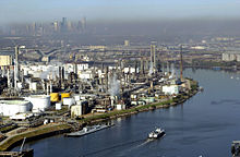 International_Shipping_From_The_Port_of_Houston_TX_USA